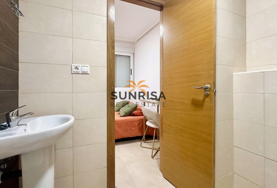 Appartement · Herverkoop - Torrevieja · Alicante · Spanje