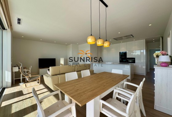 Appartement · Herverkoop - Orihuela Costa · Las Colinas Golf · Alicante · Spanje