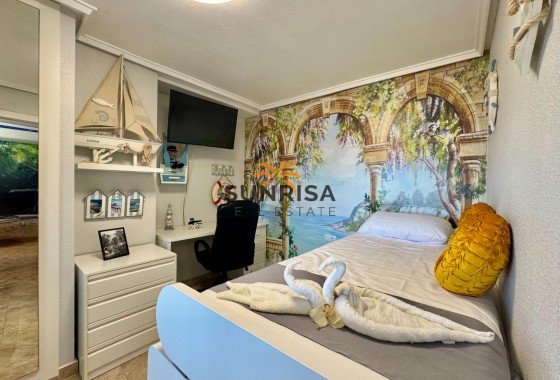 Appartement · Herverkoop - Torrevieja · Torrelamata - La Mata · Alicante · Spanje