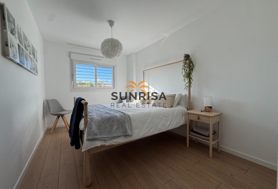Appartement · Herverkoop - Pilar de la Horadada · Mil Palmeras · Alicante · Spanje