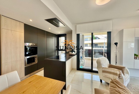 Appartement · Herverkoop - Orihuela Costa · Punta Prima · Alicante · Spanje
