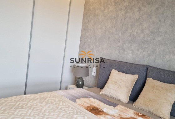 Appartement · Herverkoop - Orihuela Costa · Las Colinas Golf · Alicante · Spanje