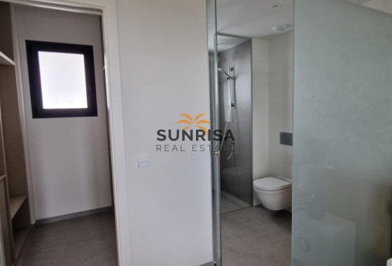 Appartement · Herverkoop - Orihuela Costa · Las Colinas Golf · Alicante · Spanje