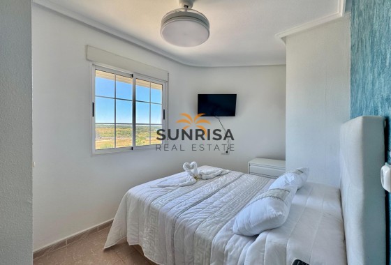 Appartement · Herverkoop - Torrevieja · La Mata · Alicante · Spanje