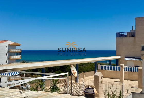 Appartement · Herverkoop - Torrevieja · La Mata · Alicante · Spanje
