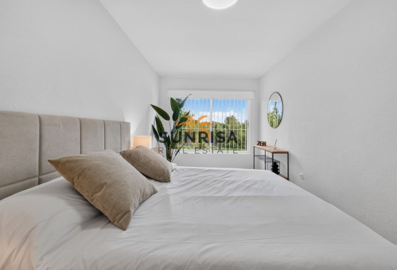 Bungalow · Herverkoop - Orihuela Costa · Villamartín - Las Filipinas · Alicante · Spanje
