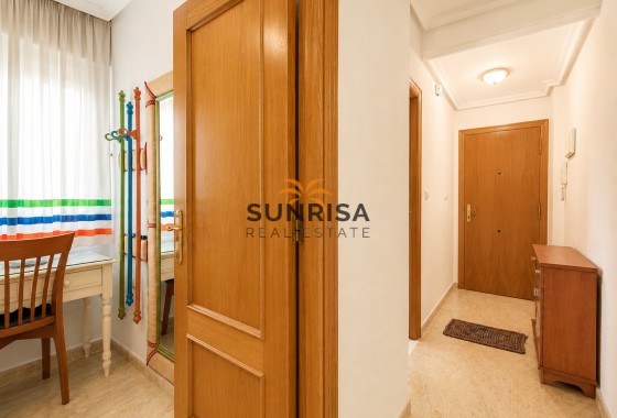 Appartement · Herverkoop - Torrevieja · Playa del Cura · Alicante · Spanje