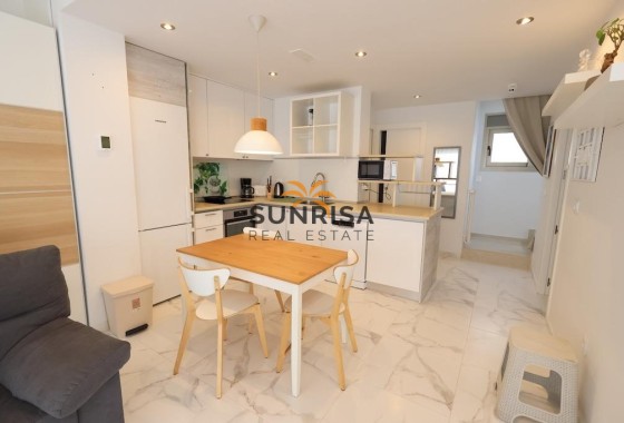 Huis · Herverkoop - Orihuela Costa · Villamartín - Las Filipinas · Alicante · Spanje