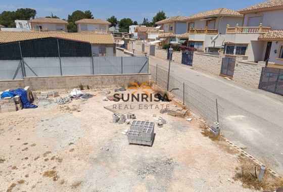 Grond · Herverkoop - Fortuna · El Reloj · Murcia · Spanje