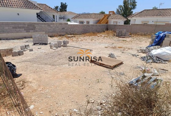 Grond · Herverkoop - Fortuna · El Reloj · Murcia · Spanje