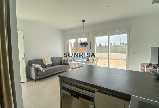 Twee-onder-een-kapwoning · Nieuwbouwwoningen - Los Alcázares · Murcia · Spanje