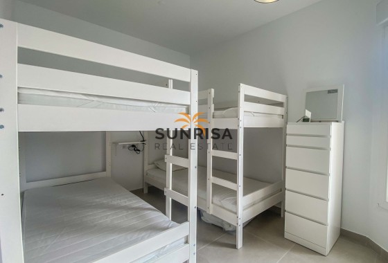 Twee-onder-een-kapwoning · Nieuwbouwwoningen - Los Alcázares · Murcia · Spanje