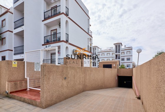 Appartement · Herverkoop - Orihuela Costa · La Florida · Alicante · Spanje