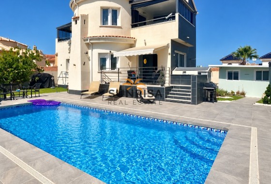 Villa · Herverkoop - Ciudad Quesada · Alicante · Spanje
