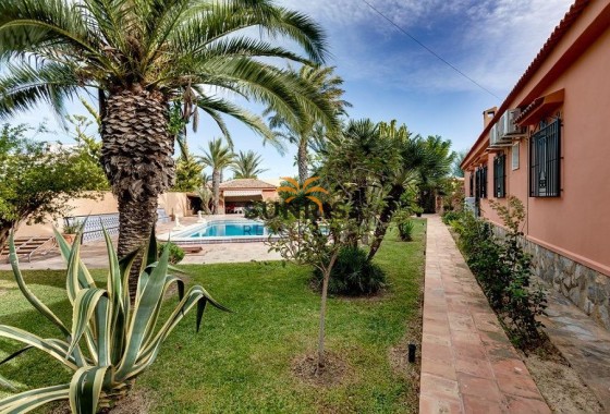 Villa · Herverkoop - Torrevieja · La Siesta - El Salado - Torreta · Alicante · Spanje