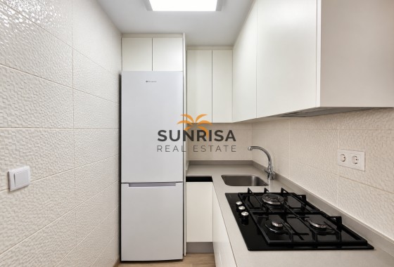 Apartamento · Reventa - Torrevieja · La Mata · Alicante · España