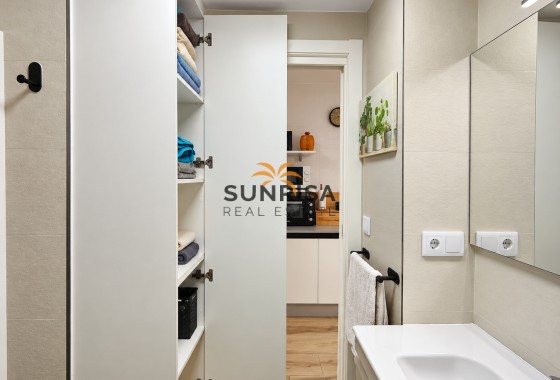 Apartamento · Reventa - Torrevieja · La Mata · Alicante · España