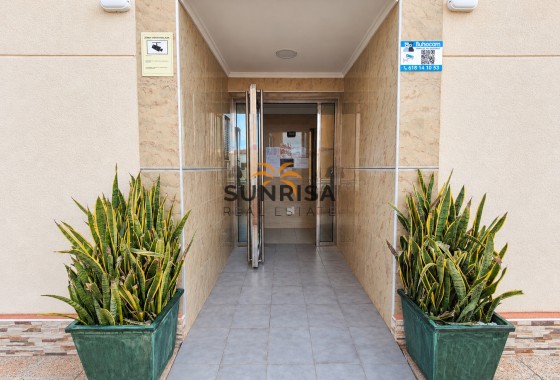 Apartamento · Reventa - Torrevieja · La Mata · Alicante · España
