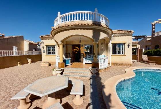 Villa · Herverkoop - Guardamar del Segura · El Raso · Alicante · Spanje