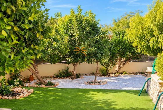 Bungalow · Herverkoop - Orihuela Costa · Lomas de Cabo Roig · Alicante · Spanje