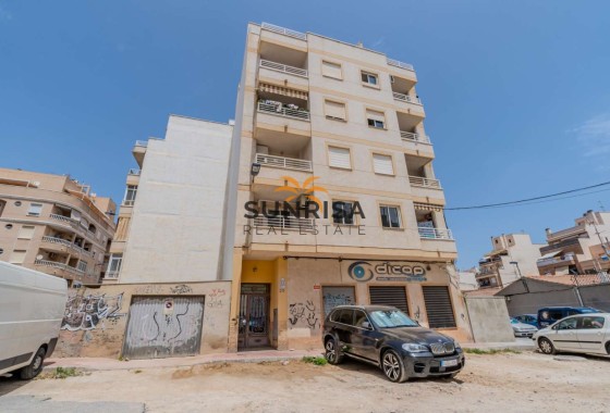 Appartement · Herverkoop - Torrevieja · Centro · Alicante · Spanje