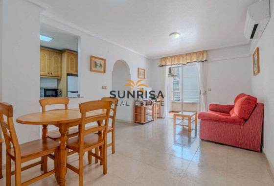Appartement · Herverkoop - Torrevieja · Centro · Alicante · Spanje