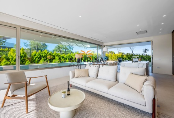 Appartement · Herverkoop - Las Colinas Golf Resort · Alicante · Spanje