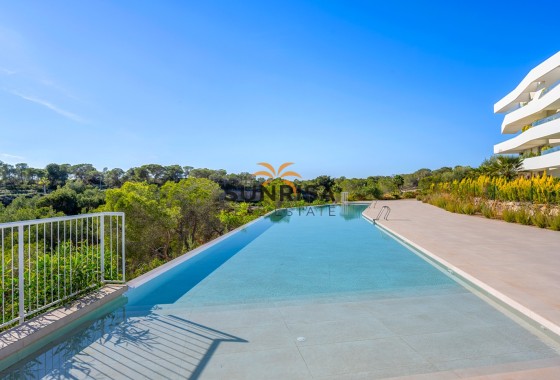 Appartement · Herverkoop - Las Colinas Golf Resort · Alicante · Spanje