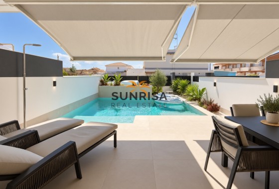 Bungalow · Obra nueva - Pilar de la Horadada · Alicante · España