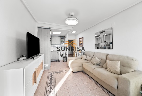 Apartamento · Reventa - Torrevieja · La Mata · Alicante · España