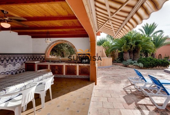 Villa · Reventa - Torrevieja · La Siesta - El Salado - Torreta · Alicante · España