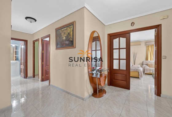 Apartamento · Reventa - Torrevieja · Alicante · España
