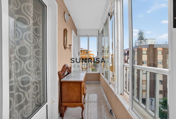 Apartamento · Reventa - Torrevieja · Alicante · España