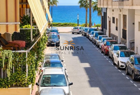 Appartement · Herverkoop - Torrevieja · Playa del Cura · Alicante · Spanje
