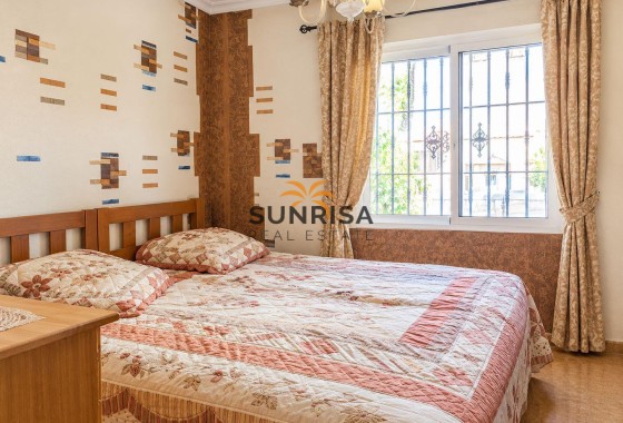 Bungalow · Reventa - Orihuela Costa · Lomas de Cabo Roig · Alicante · España