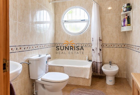 Bungalow · Reventa - Orihuela Costa · Lomas de Cabo Roig · Alicante · España