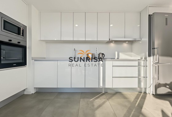 Appartement · Herverkoop - Dehesa de Campoamor · Alicante · Spanje