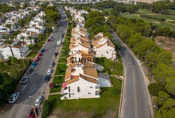 Bungalow · Herverkoop - Orihuela Costa · Villamartín · Alicante · Spanje