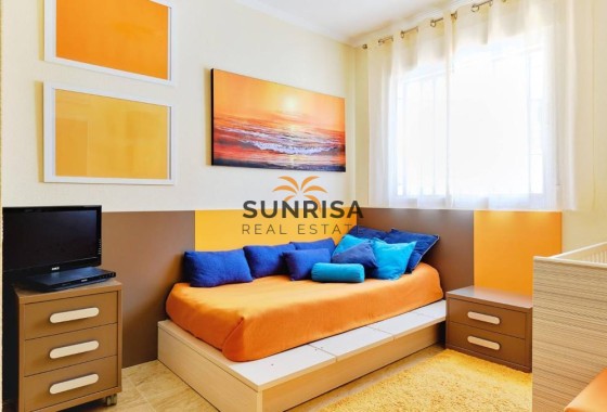 Appartement · Herverkoop - Orihuela Costa · Campoamor · Alicante · Spanje
