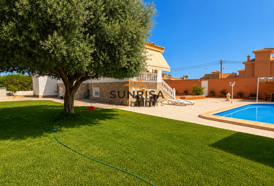 Villa · Herverkoop - Torrevieja · La siesta · Alicante · Spanje