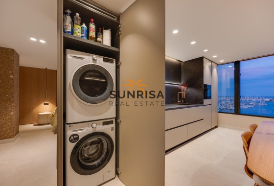 Apartamento · Reventa - Torrevieja · Playa del Acequión · Alicante · España