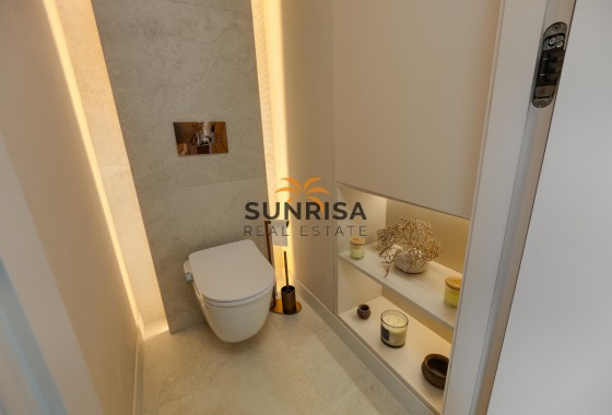 Apartamento · Reventa - Torrevieja · Playa del Acequión · Alicante · España