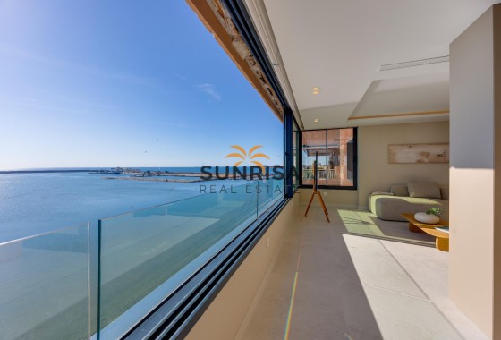 Apartamento · Reventa - Torrevieja · Playa del Acequión · Alicante · España