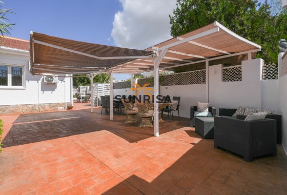 Villa · Herverkoop - Ciudad Quesada · Alicante · Spanje