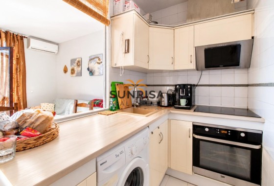 Apartamento · Reventa - Torrevieja · Torreblanca · Alicante · España