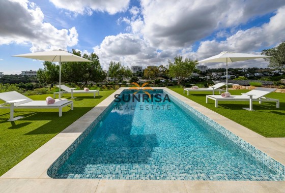 Villa · Reventa - Orihuela Costa · Las Colinas Golf · Alicante · España