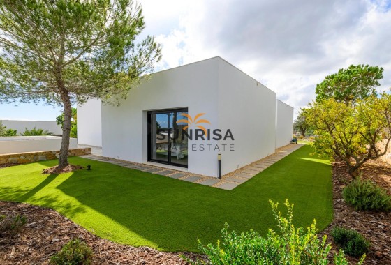 Villa · Reventa - Orihuela Costa · Las Colinas Golf · Alicante · España
