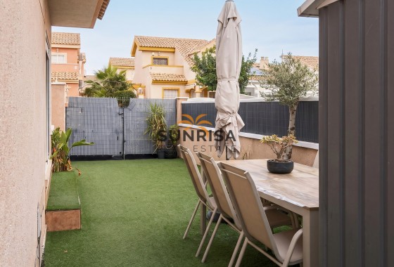 Adosado · Reventa - Pilar de la Horadada · La Torre De La Horadada · Alicante · España