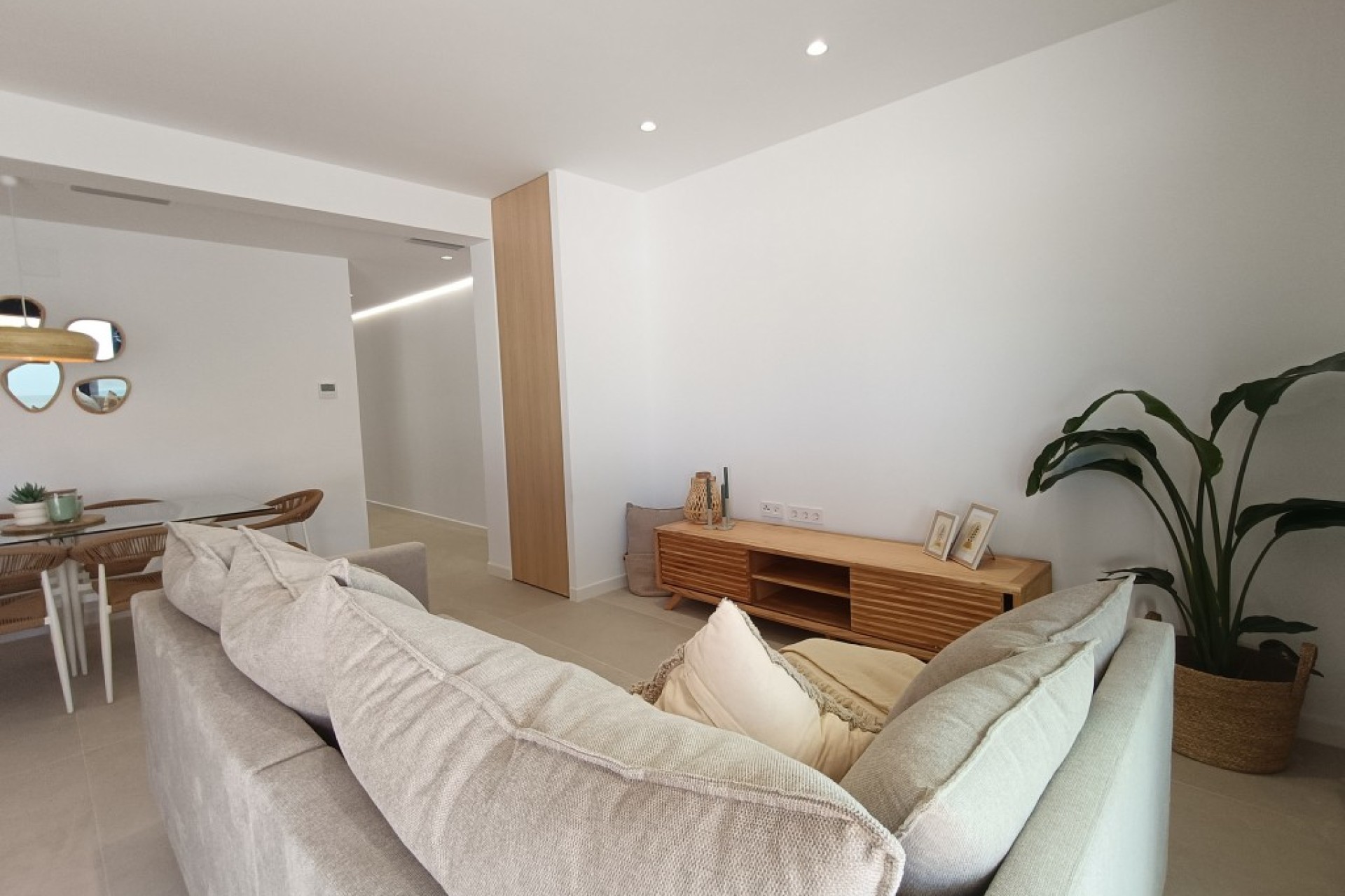 Resale - Villa - El Chaparral
