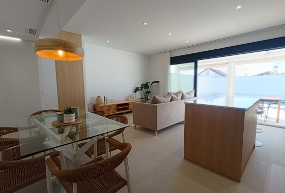 Villa · Resale - El Chaparral · Alicante · Spain